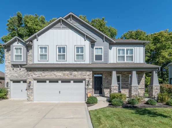 3878 Presidents Ln, Greenwood, IN 46142