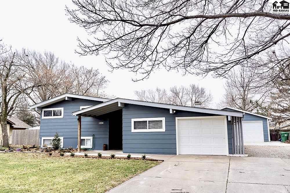1204 Lyndon Rd, Mcpherson, KS 67460 Zillow