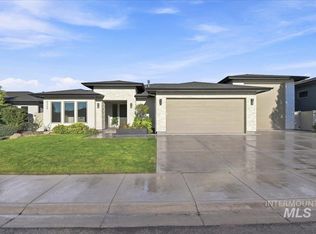 2360 S Globus Ave, Meridian, ID 83642