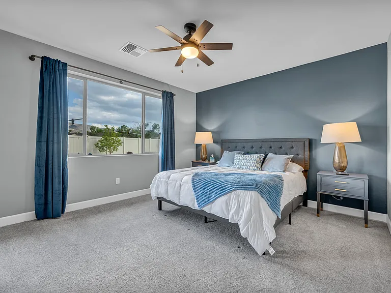 518 Riverbed Cir — Photo 14