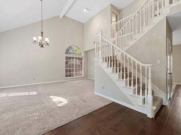 2nd image of 5002 Bryn Mawr Dr