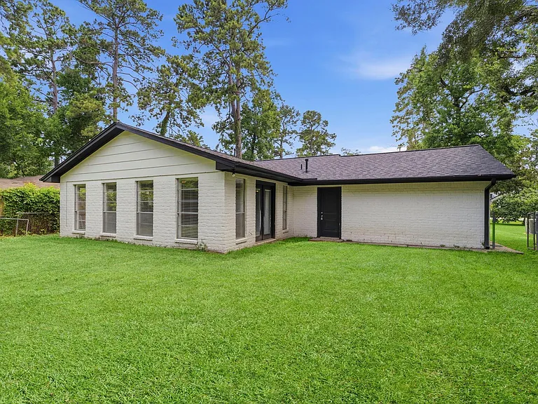 3507 Lake Ridge Bnd — Photo 29