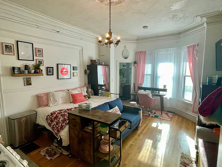 219 Washington St #1 — Photo 8