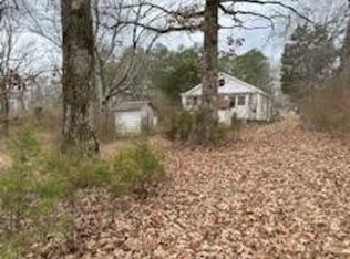1704 Clydeton Rd, Waverly, TN 37185