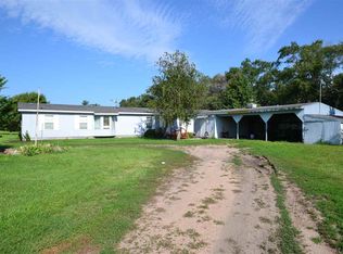 42522 Highway 23, Elwood, NE 68937