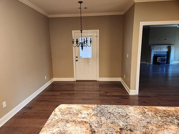 3rd image of 180 Haven Cove Rd