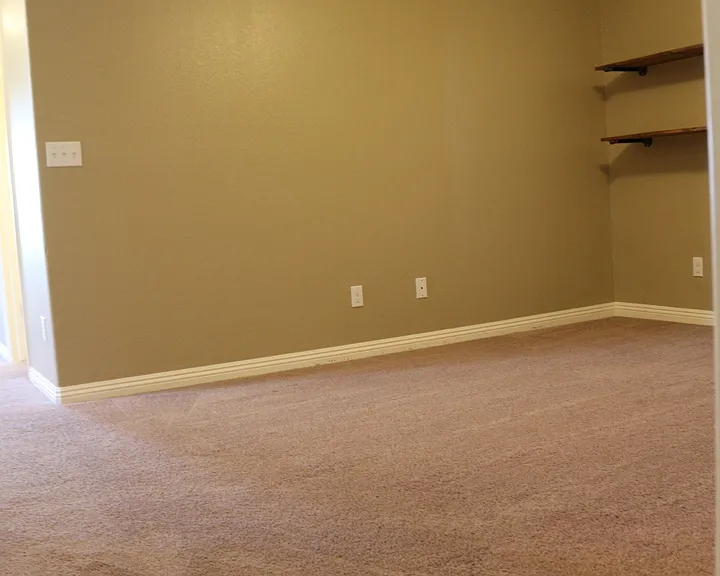 10842 Dobbs Ave — Photo 38