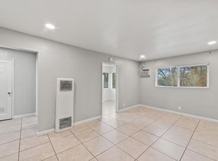 1125 Lochbrae Rd APT 7, Sacramento, CA 95815