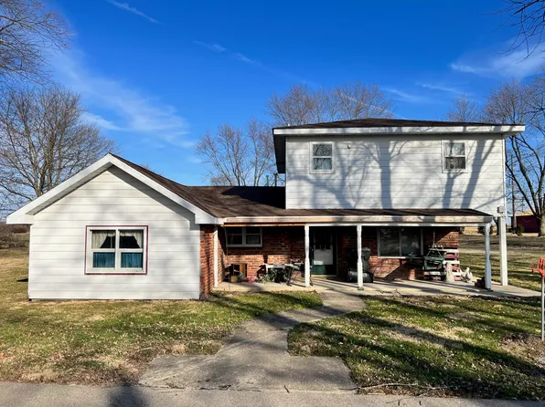 402 1st St, Shirley, IN 47384