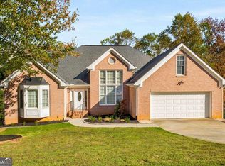 674 Lawton Ridge Dr, Lawrenceville, GA