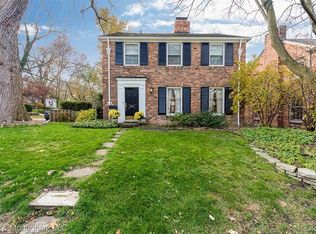 251 Moran Rd, Grosse Pointe Farms, MI 48236