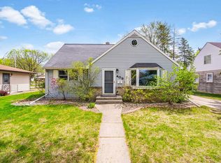 409 S Matthew St, Kimberly, WI 54136