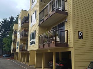 5844 NE 75th St #D-105, Seattle, WA 98115