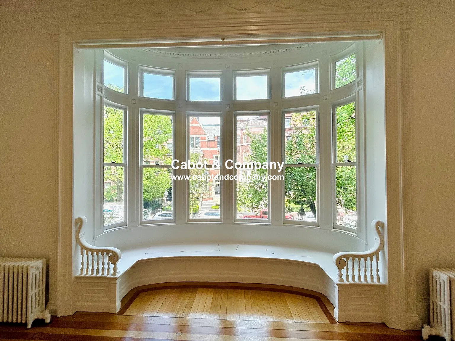 1 bed, 1.0 bath, 600 sqft, $4,250 — Photo 1