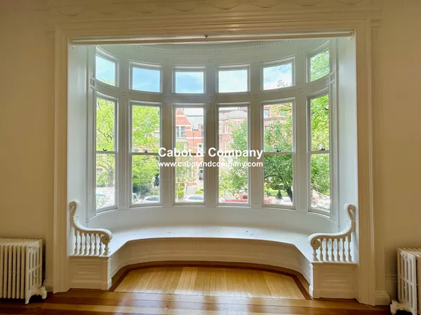 188 Marlborough St APT 5, Boston, MA 02116