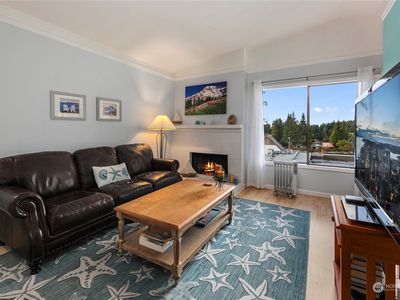 19725 76th Avenue W #B8, Lynnwood, WA, 98036