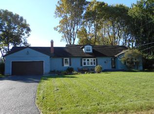 825 Hawthorne Rd, Findlay, OH 45840