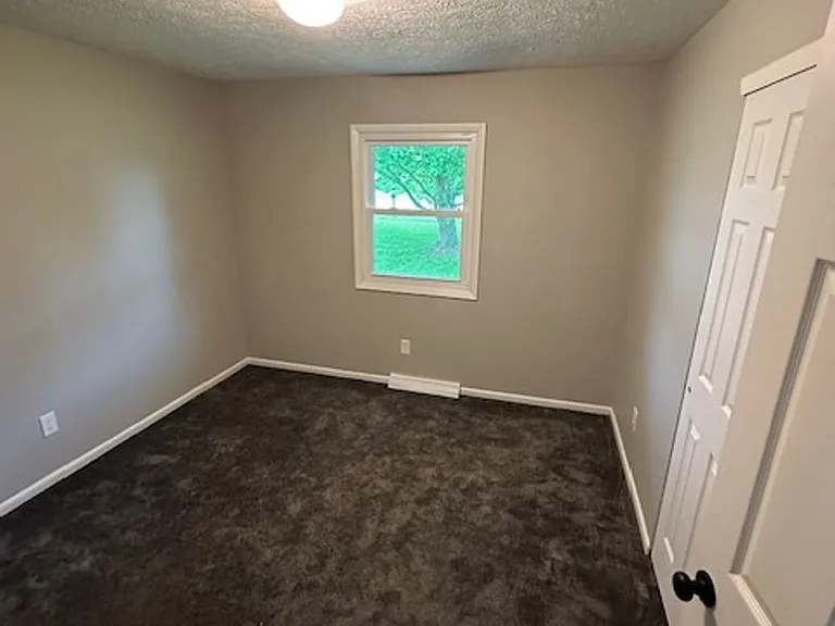 2731 Greenhouse St NW — Photo 6