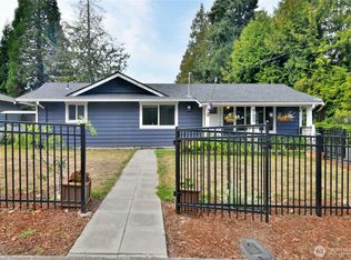 21502 52nd Ave W, Mountlake Terrace, WA 98043