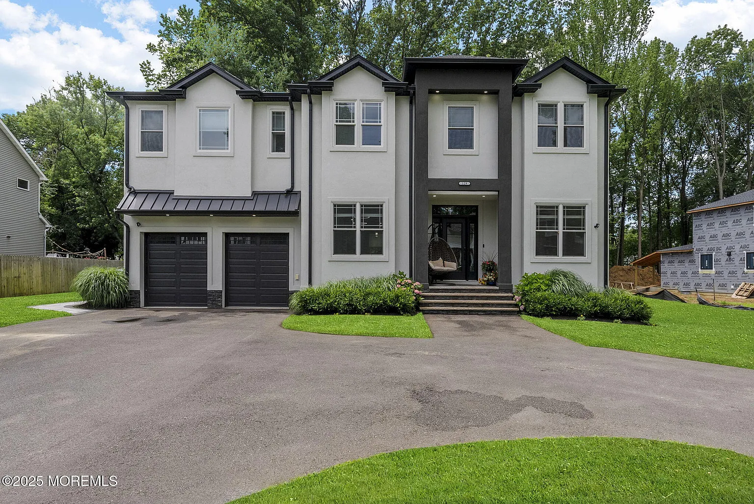 129 Magnolia Lane photo 1