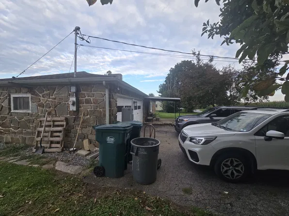 1092 Ashville Rd, Quarryville, PA 17566