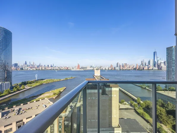 20 Newport Parkway image 1 of 22