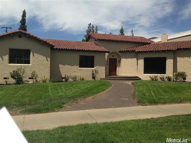 1st image of 209 Downey Ave