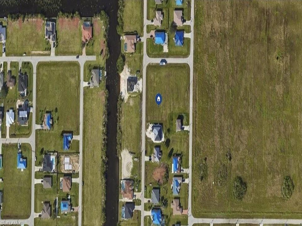 1st image of 1021 NW 12th AVE