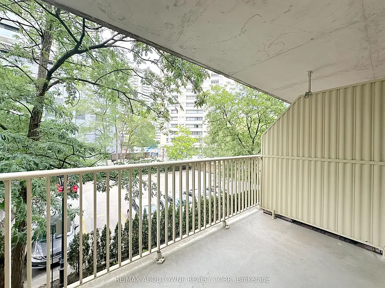 268 Merton St #205 — Photo 13