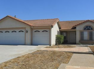 19431 Bridgewater Ln, Riverside, CA 92508