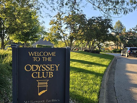 3rd image of 53 Odyssey Dr