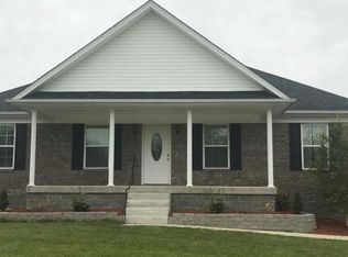105 Linden Ave, Bardstown, KY 40004