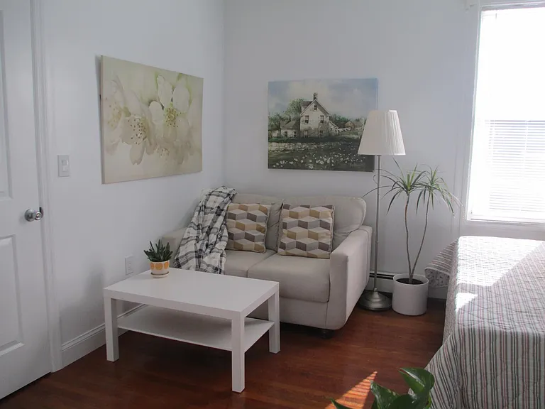 855 Pavonia Ave #1 — Photo 8