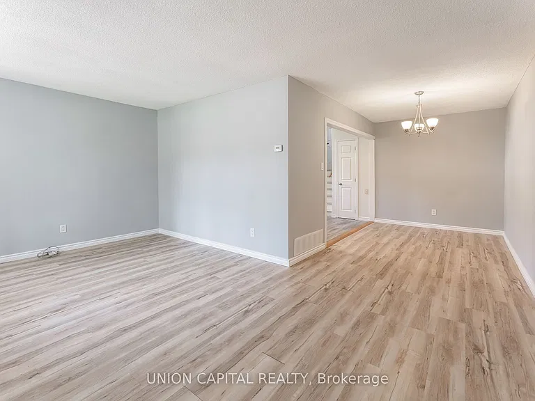 443 Brest Ct — Photo 4