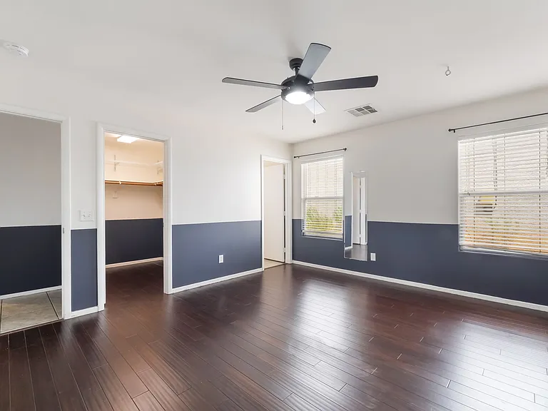 325 Silverado Pines Ave — Photo 13