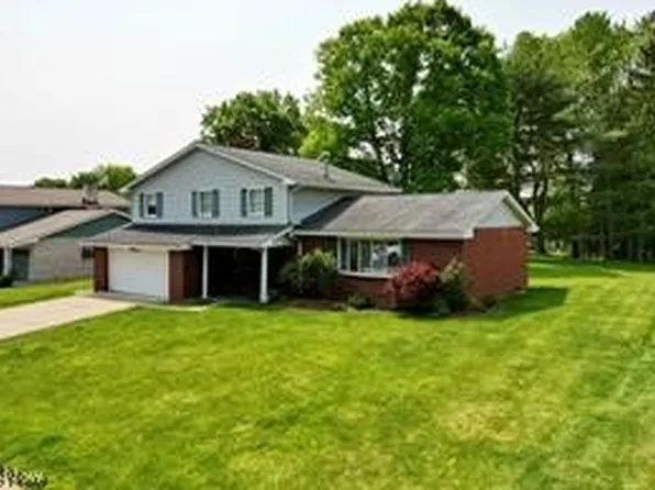 103 Gaywood Dr, Saint Clairsville, OH 43950