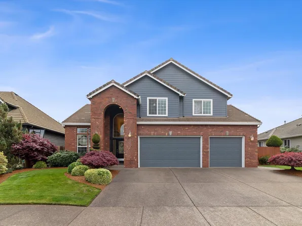 6247 Nicklaus Loop N, Keizer, OR 97303