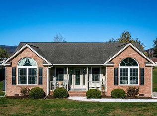 2170 Cloverleaf Ln, Dayton, VA 22821
