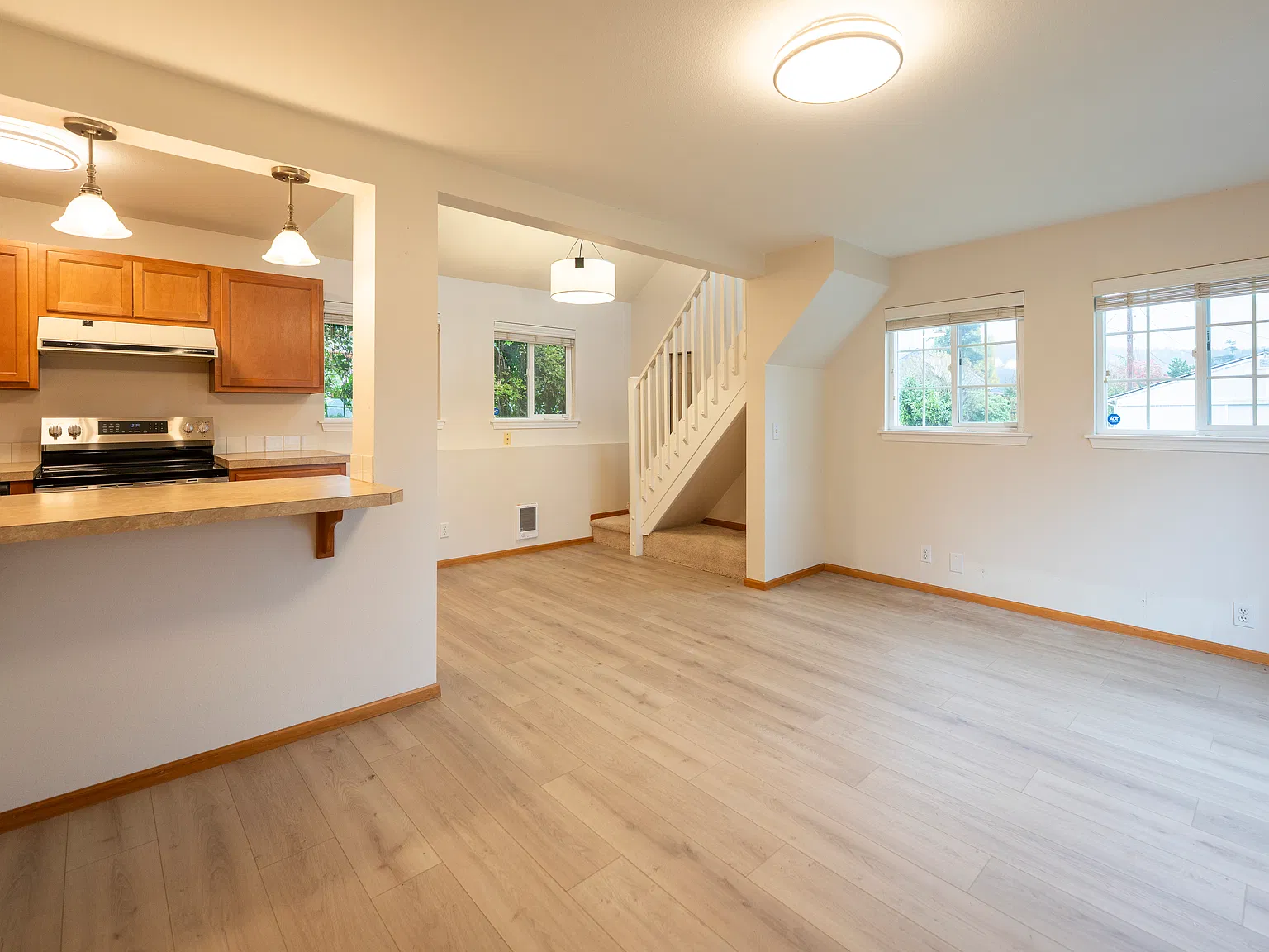 1 bed, 728 sqft, $1,825 — Photo 3