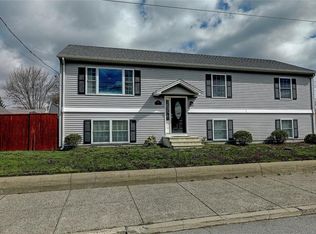 101 Benjamin St, Pawtucket, RI 02861