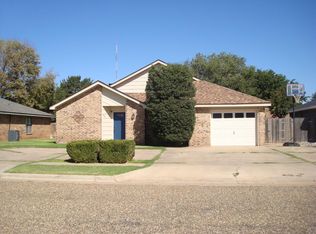 2218 85th St, Lubbock, TX 79423