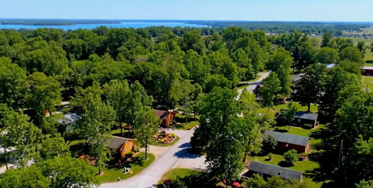 Building Photo - Knob Hill Estates