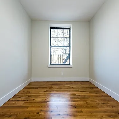 Rented by Nooklyn NYC LLC | media 28