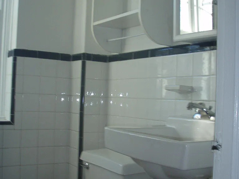 503 Conway Ave #2-A — Photo 4