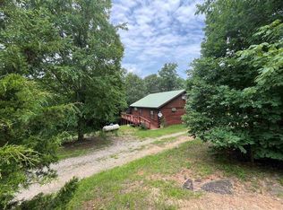109 Music Rd, Mountain View, AR 72560
