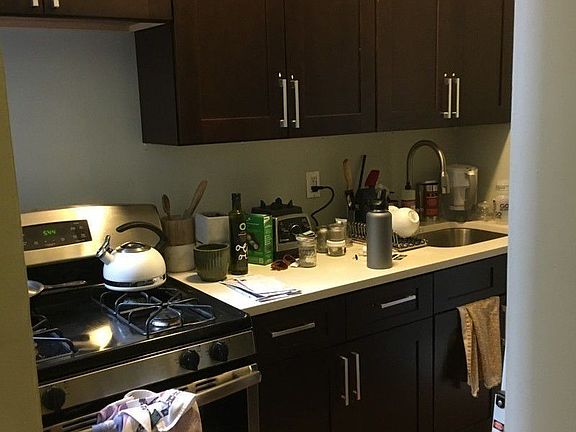 5th image of 1037 Bergen St APT D3