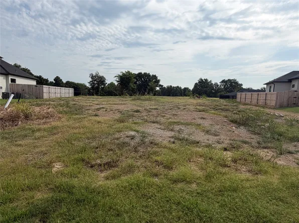 8208 E Elgin St, Broken Arrow, OK 74012