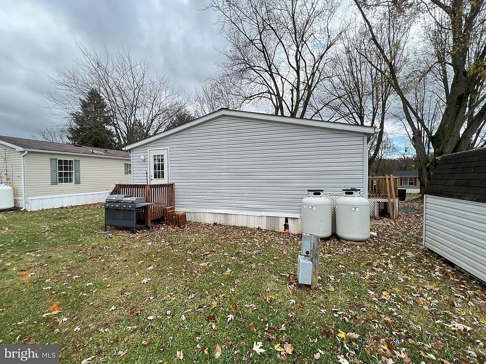 2nd image of 4041 Conowingo Rd #16