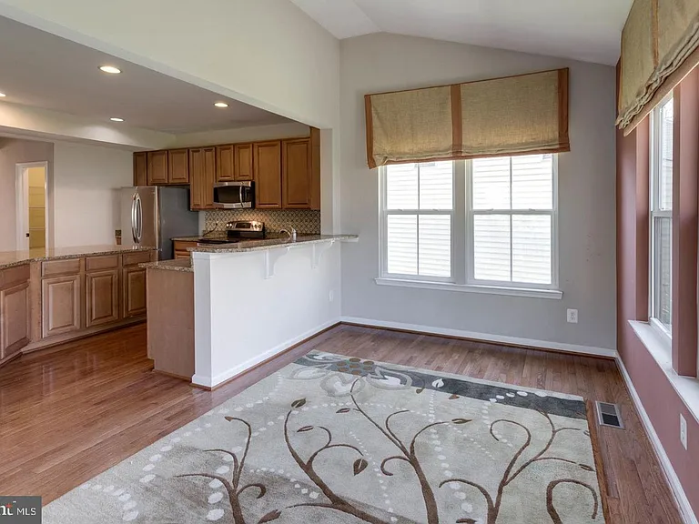12760 Manor Hall Ct — Photo 18