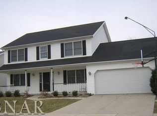 1703 Espey Dr, Bloomington, IL